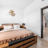 Na prenájom - štýlový  2-izbový byt, ul. Mýtna, Bratislava I