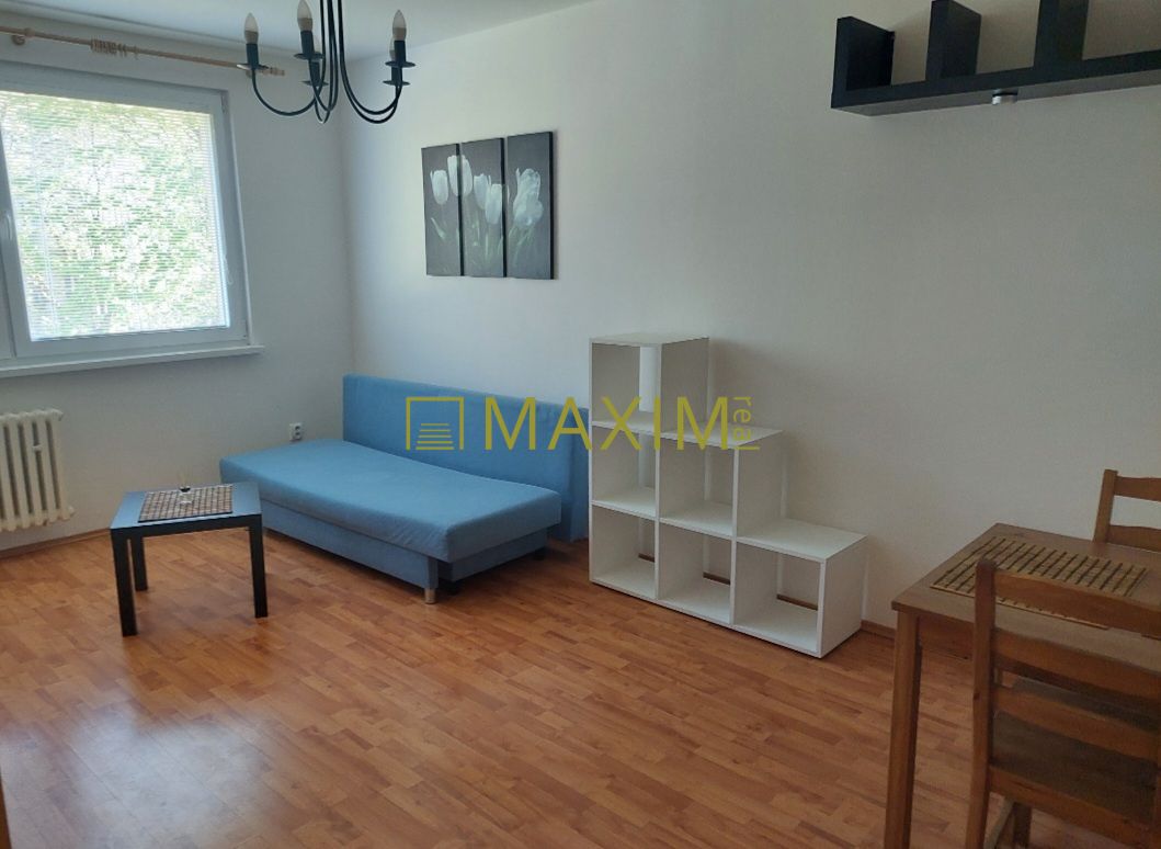 PREDAJ - 3- izbový byt na  Cabanovej ulici