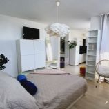 Moderný 1-izbový byt so súkromnou terasou na prenájom v tichej lokalite Podunajských Biskupíc
