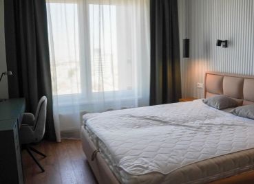 2-izbový byt s výhľadom na Kamzík, garážou a recepciou – Šancová ulica