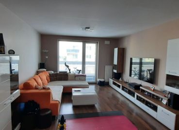 Zariadený 2 izbový byt bez bariér, Kazanská ulica