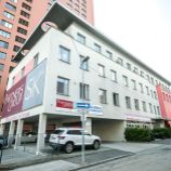 Reprezentatívna polyfunkčná budova so skladom a parkovaním v atraktívnej lokalite, Bratislava - Nové Mesto