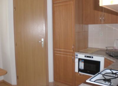 Areté real, Prenájom zariadeného 2-izbového bytu v dobrej lokalite v Pezinku