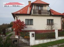 RD Haláčovce - 5 izieb, 2 garáže, 6 km od BN - REZERVOVANÉ