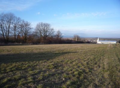 ARETÉ REAL - PREDAJ 7074 m2 STAVEBNEJ PARCELY PRE 9 STAVEBNÝCH POZEMKOV S PRÍSTUPOVOU CESTOU V OBCI ŠENKVICE