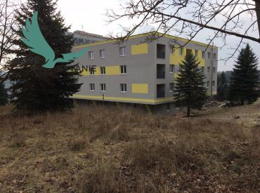 2- izbový byt s loggiou Banská Bystrica