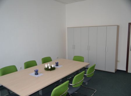 Kancelársky celok v centre Bratislavy, cca 82 m2, Šafárikovo námestie, dobrá adresa