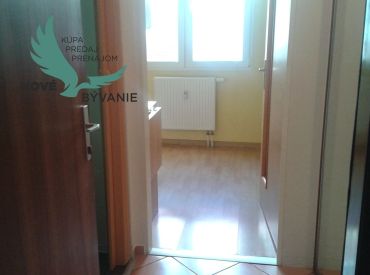 Znížená cena - Krásny 1 izbový blízko centra BB